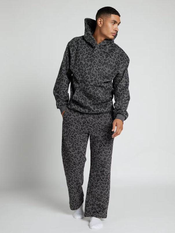 EVORA® Minimalist Hoodie