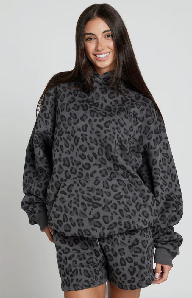 EVORA® Minimalist Hoodie