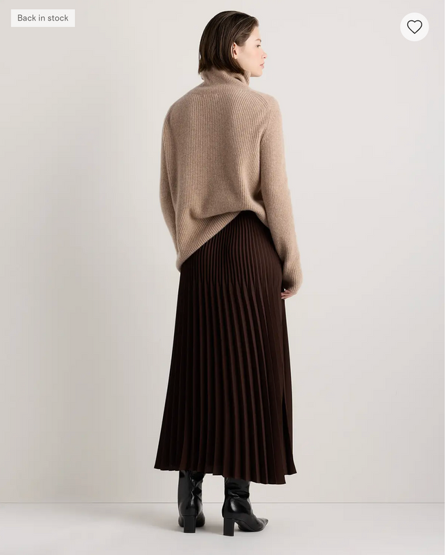 EVORA® Pleated Matte Midi Skirt